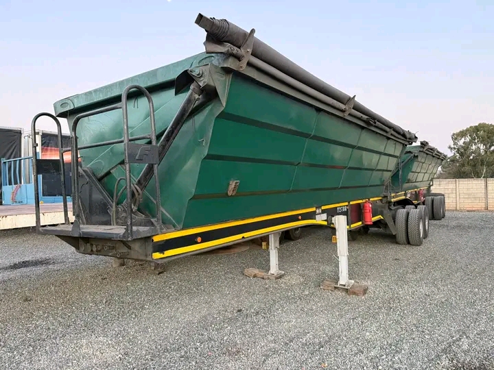 tipper trailers